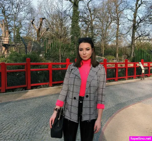 Lydia Harrison OnlyFans Thumbnail #UFmw3FtzjJ