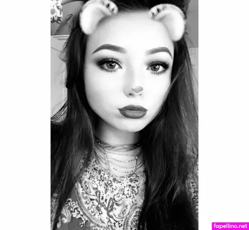 Lydia Harrison OnlyFans Thumbnail #yEyEOmNwpn