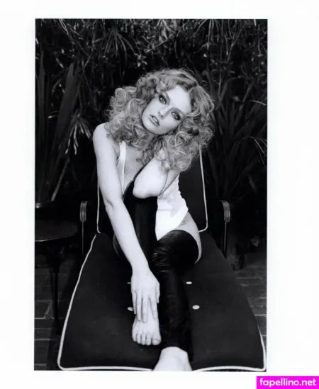 Lydia Hearst OnlyFans Thumbnail #AaQXv6Kuuh