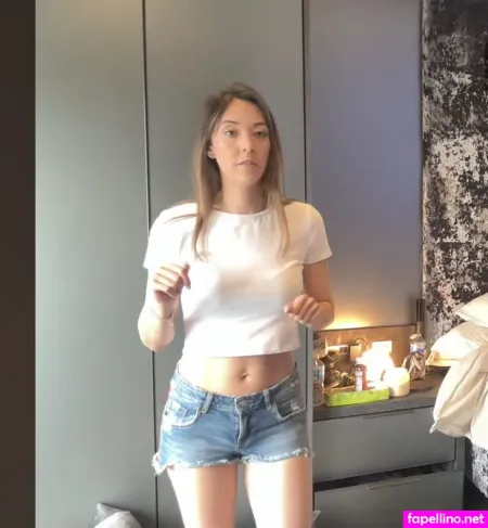 Lydia Hewitt Lee OnlyFans Thumbnail #zaXpcUFhVr