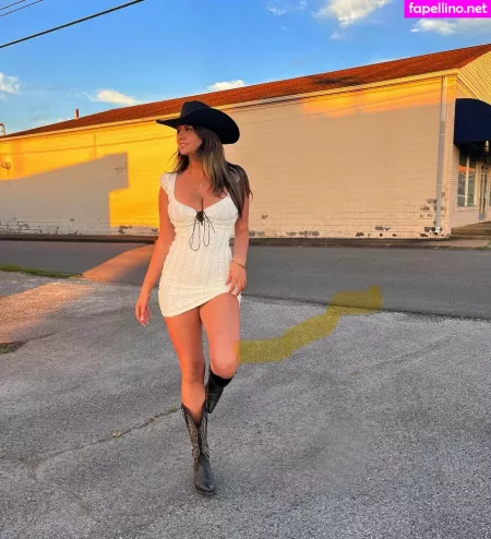 Lydia Hollis OnlyFans Thumbnail #pzaIuJkHui