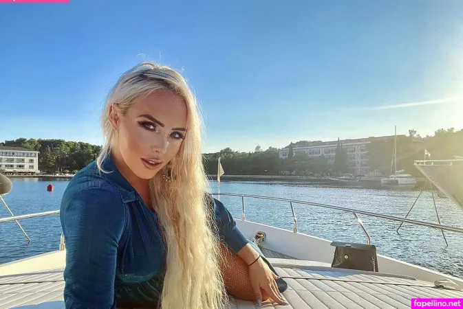 Lydia Kelovitz OnlyFans Thumbnail #1fJnrXX9ms