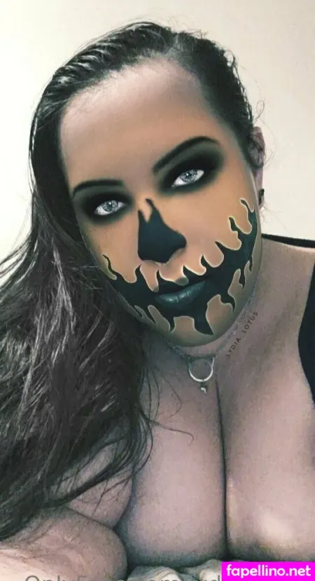 Lydia Lotus OnlyFans Thumbnail #mQbhDhu827