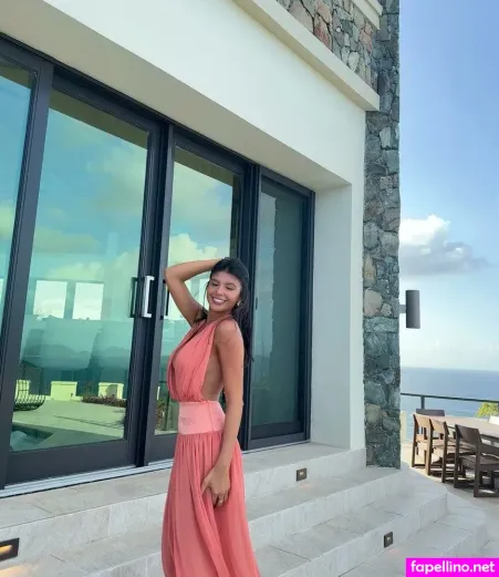 Lydia Lowry OnlyFans Thumbnail #04feBI1A9s