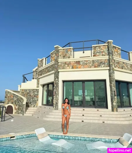 Lydia Lowry OnlyFans Thumbnail #UAKYwgEGUx