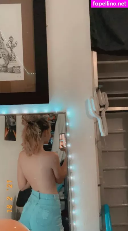 Lydia Renae OnlyFans Thumbnail #Gna7qDTMmz