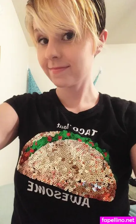 Lydia Sweets OnlyFans Thumbnail #8iMIYEDO7A