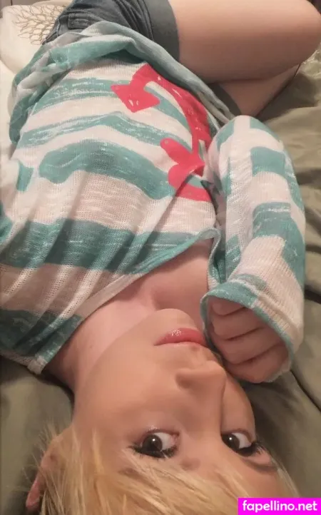 Lydia Sweets OnlyFans Thumbnail #yemgBgPvOC