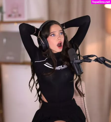 Lydia Violet OnlyFans Thumbnail #42TkuoVQlq