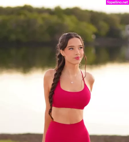 Lydia Violet OnlyFans Thumbnail #HhyT2g3rGo