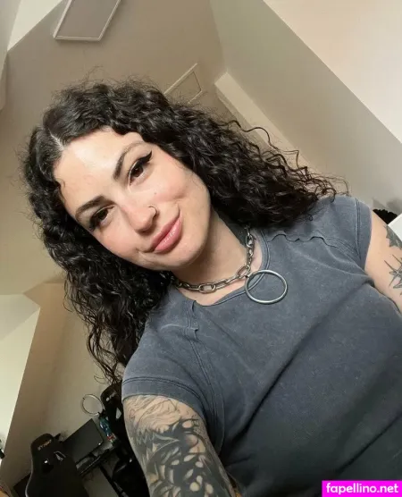 Lydiablackfree OnlyFans Thumbnail #50CEuMyv14