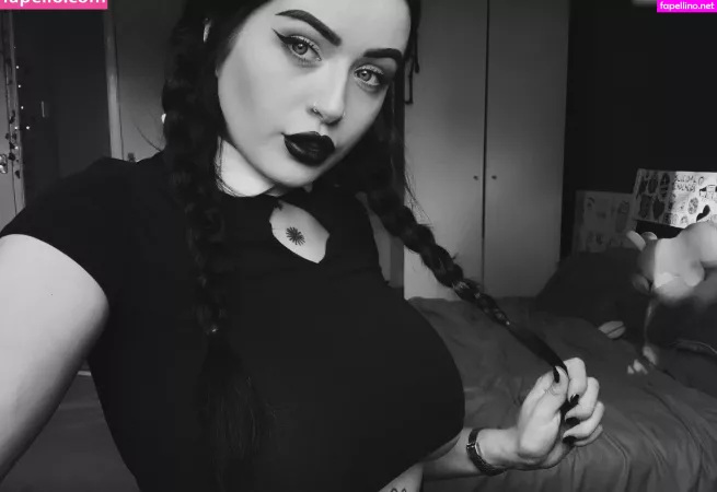 Lydiagh0st OnlyFans Thumbnail #AqzBl8HYWy