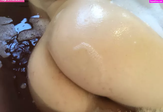 Lydiagh0st OnlyFans Thumbnail #OVd6Y3AnpI