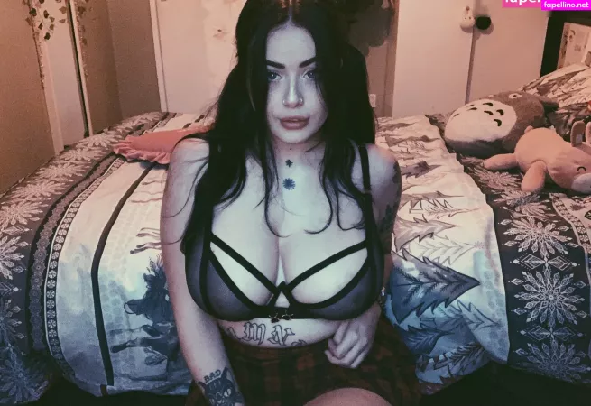 Lydiagh0st OnlyFans Thumbnail #Zxs28xRxOm