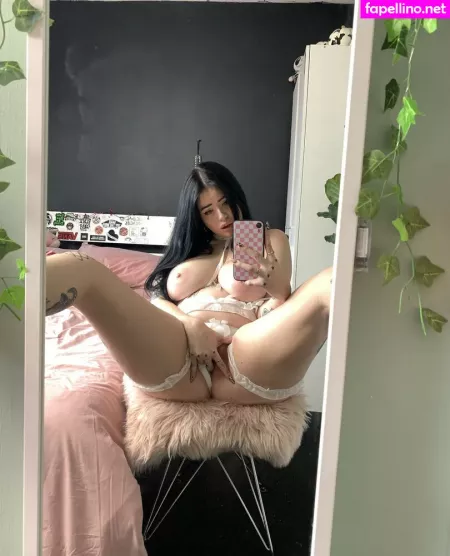 Lydiagh0st OnlyFans Thumbnail #zP0lbWwzMx