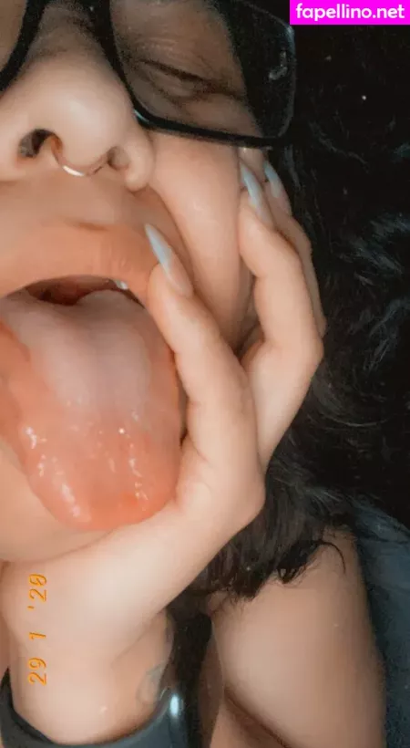 Lydiagrey OnlyFans Thumbnail #9XnaWyo0vw