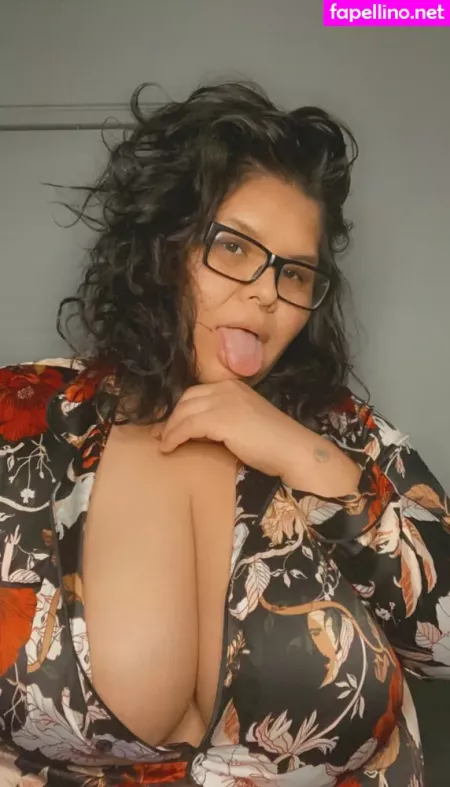 Lydiagreyy OnlyFans Thumbnail #XfZuQA5Nva