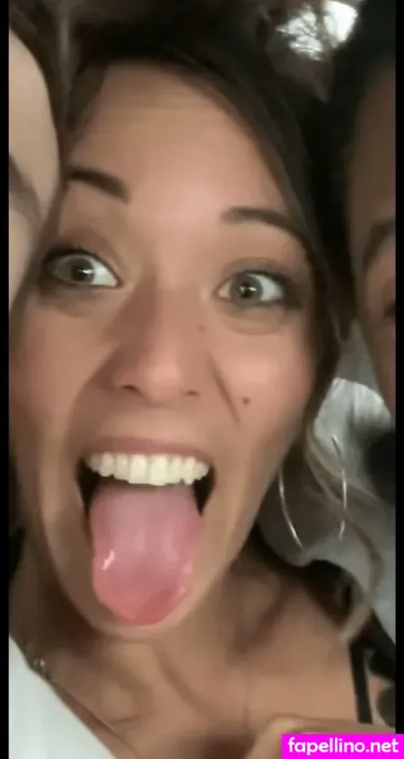 Lydiahewittlee OnlyFans Thumbnail #il2x1NhI0Y