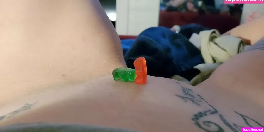 Lydialuxyfree OnlyFans Thumbnail #7yoTzh0diR