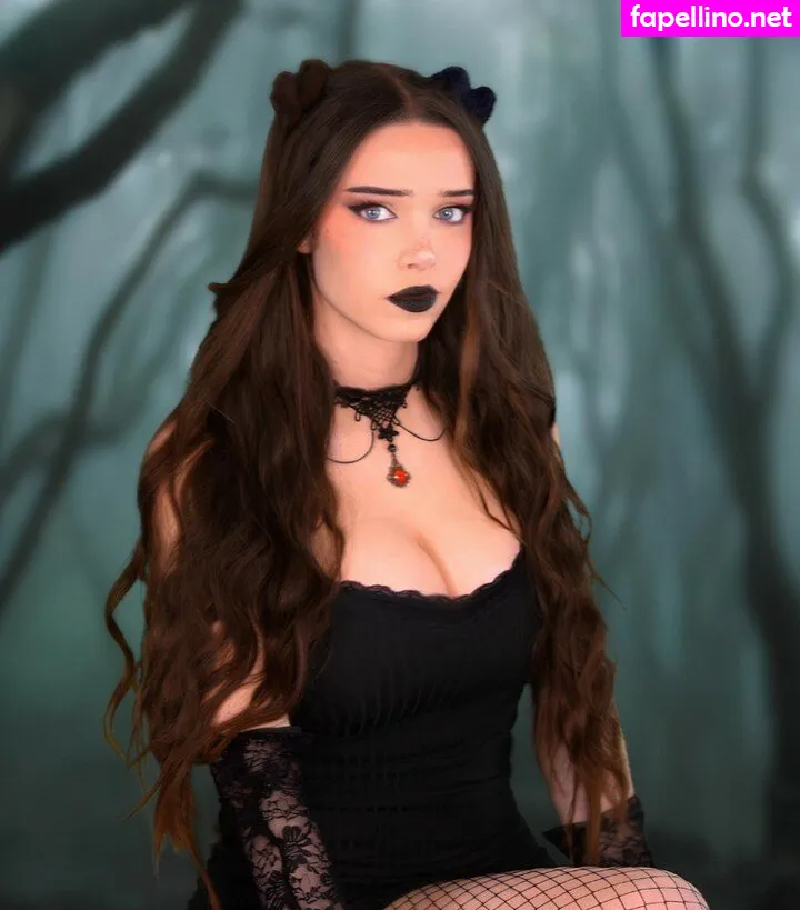 gothbaabby, lydiavioletofficial Nude Leaked OnlyFans Photo #4ffKOR499p