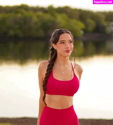 Lydiaviolet OnlyFans Thumbnail #IjP5er5GTU