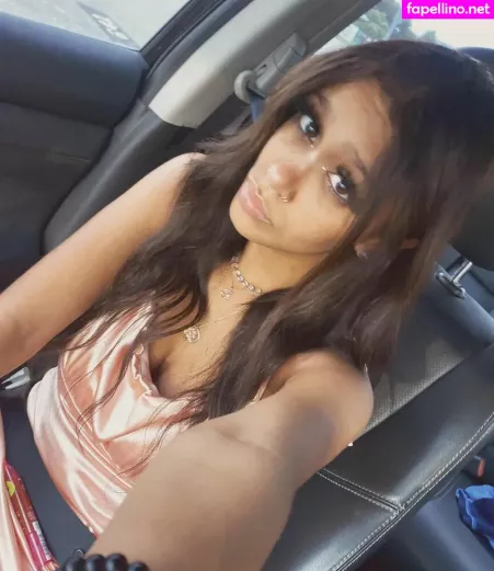 Lyla Troglin OnlyFans Thumbnail #UyFASU3r0a