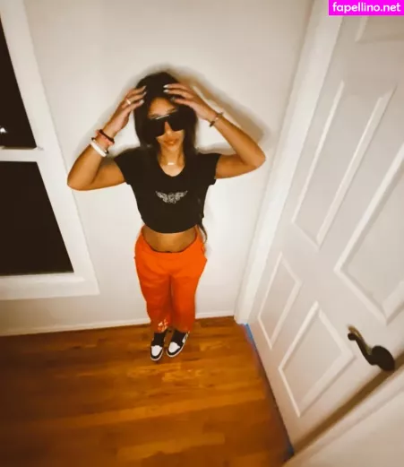 Lyla Troglin OnlyFans Thumbnail #zEBQHgE3Ak