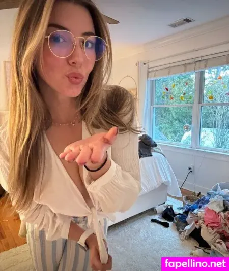 Lylaaa Banks OnlyFans Thumbnail #c3AKMx2UEz