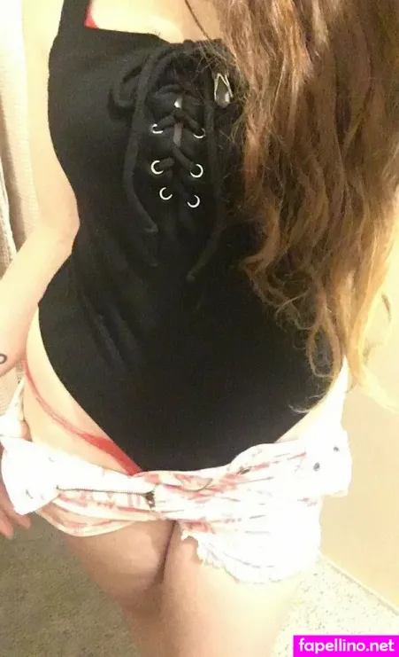 Lylah Love OnlyFans Thumbnail #q6msHfTVBI