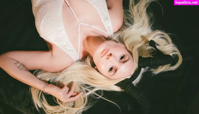 Lyllaangel OnlyFans Thumbnail #f6nl8Qr58x