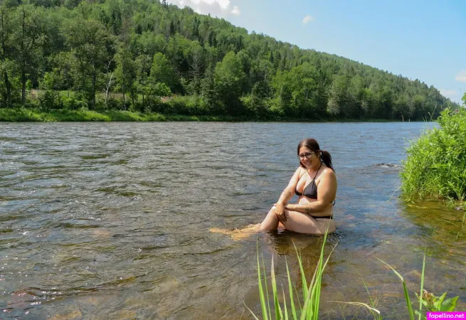 Lyly Gothick OnlyFans Thumbnail #2oevXW5Kz9