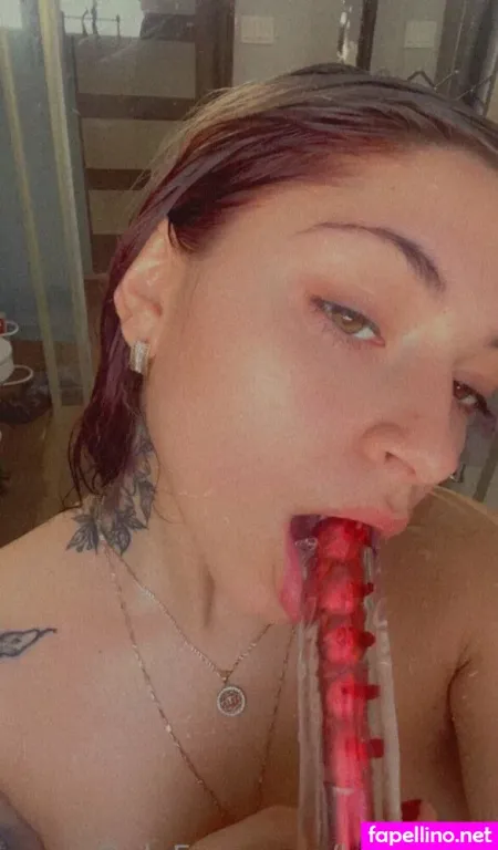 Lylybooty OnlyFans Thumbnail #k3NPwypOwF