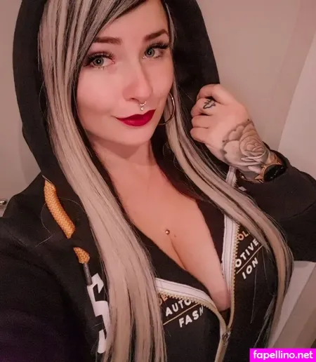 Lyn K44 OnlyFans Thumbnail #AMmAHB50sW