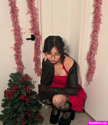 Lyn Lapid OnlyFans Thumbnail #E2GGjjVHaN