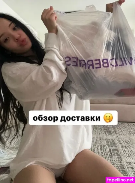 Lyna Com OnlyFans Thumbnail #UHdrf0OmGy