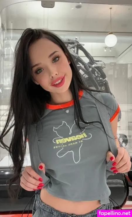 Lyna Com OnlyFans Thumbnail #bC2Q7VcZ6V