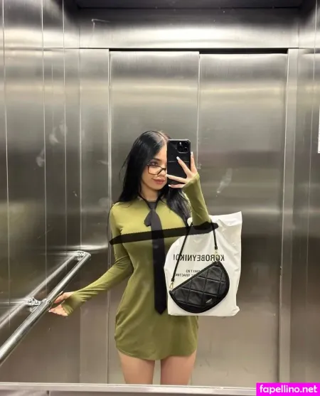 Lyna Com OnlyFans Thumbnail #glalS47LOQ