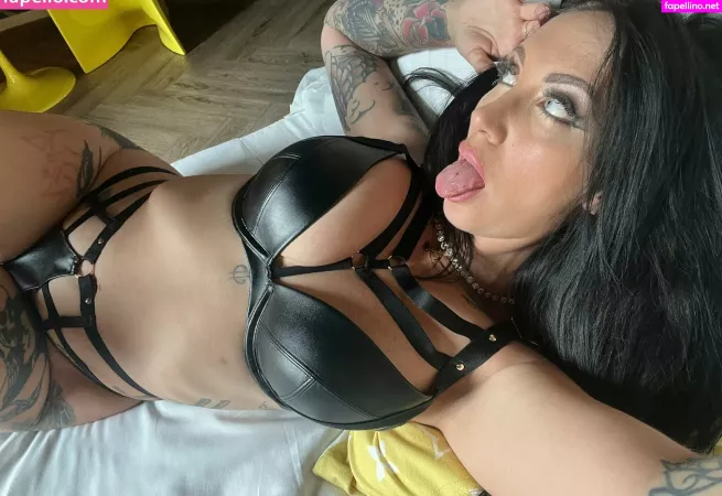 Lynbelievex OnlyFans Thumbnail #rRo64h3AYK