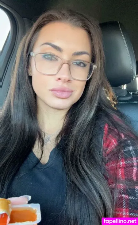 Lyndam12 OnlyFans Thumbnail #Vlug2siMX7