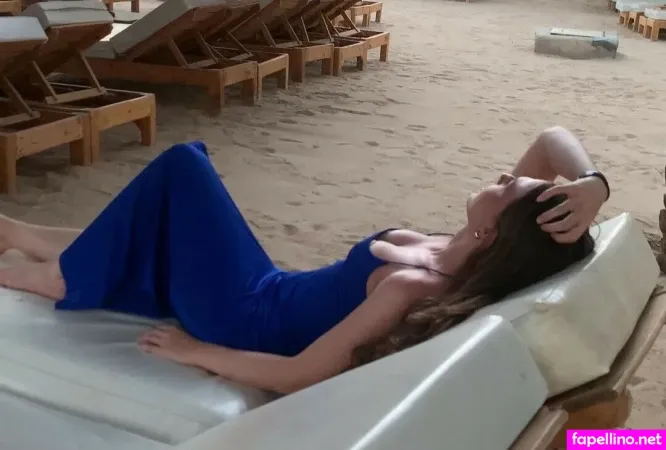 Lynn Asmr Main Profile Photo