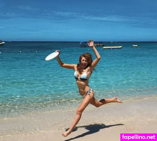 Lynn Gilmartin OnlyFans Thumbnail #OI7R3Uq160