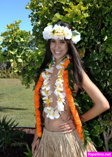 Lynn Kekoa OnlyFans Thumbnail #I6OI6Y45hL