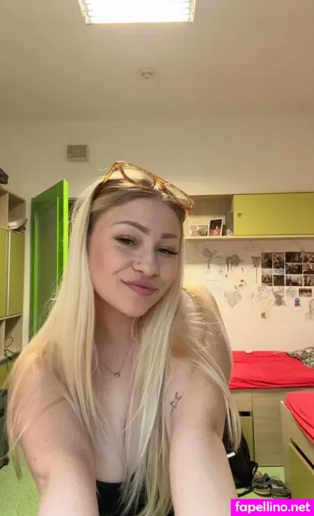 Lynnamberrr OnlyFans Thumbnail #lKgz4E1vDx