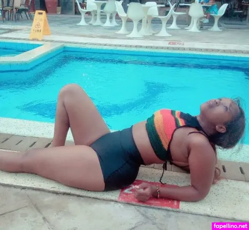 Lynnb OnlyFans Thumbnail #AhGJlsKaOI