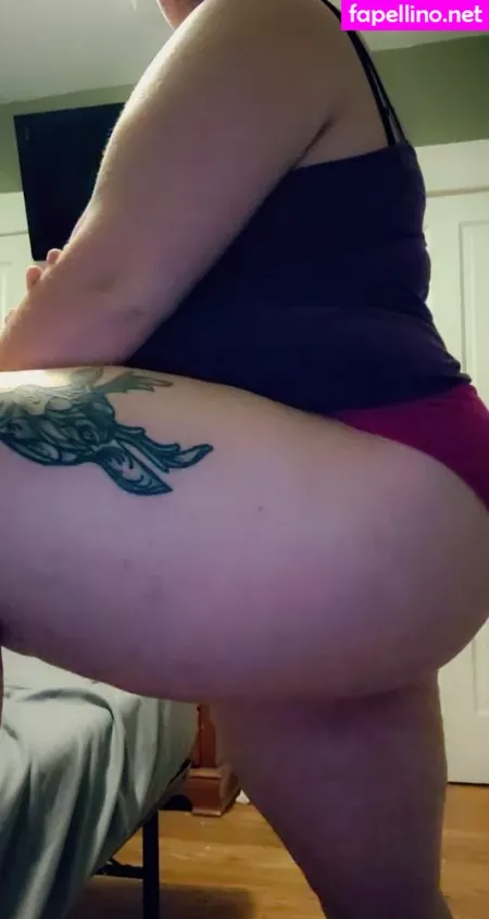Lynnbaybee77 OnlyFans Thumbnail #hi3V4WV31n