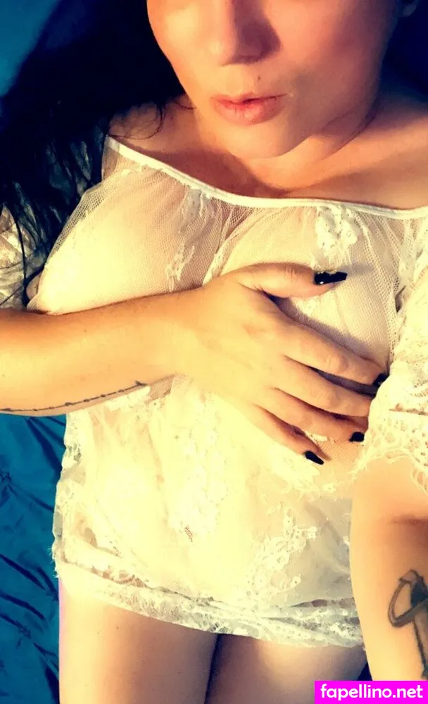 lynnielynn_22, lynnnnn_22 Nude Leaked OnlyFans Photo #FHSlNrZp8u