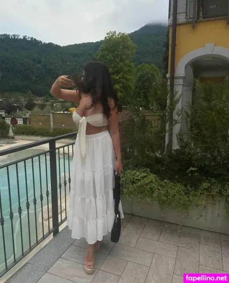 Lynsey B OnlyFans Thumbnail #1pLsgFXS60