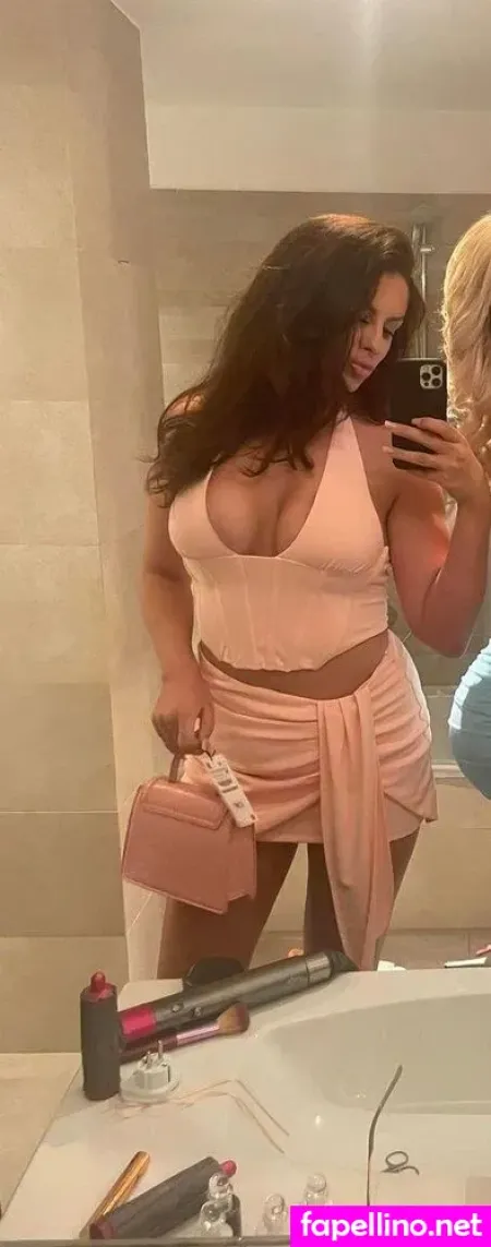 Lynsey B OnlyFans Thumbnail #2H5j5axArT