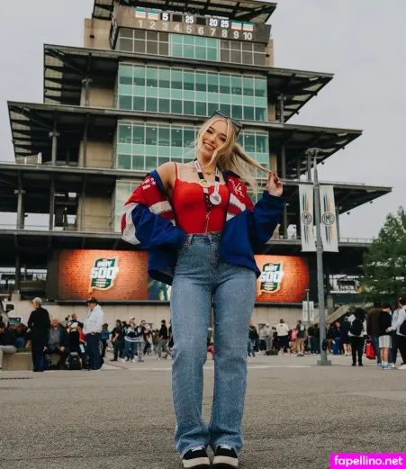 Lynzie Fulton OnlyFans Thumbnail #YvUHLKElQt
