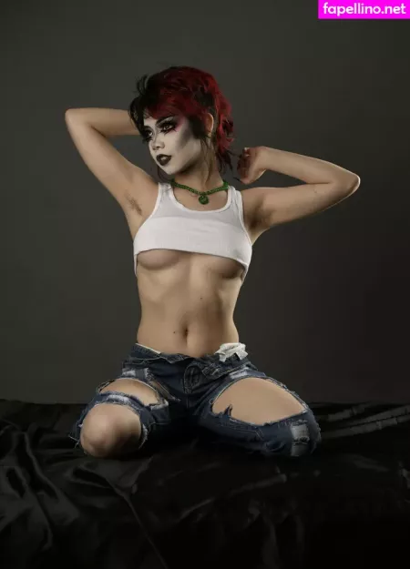 Lynzzieleggat OnlyFans Thumbnail #ui4pibF4jS